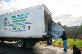 Best Retail Junk Removal  in Beechwood, MI